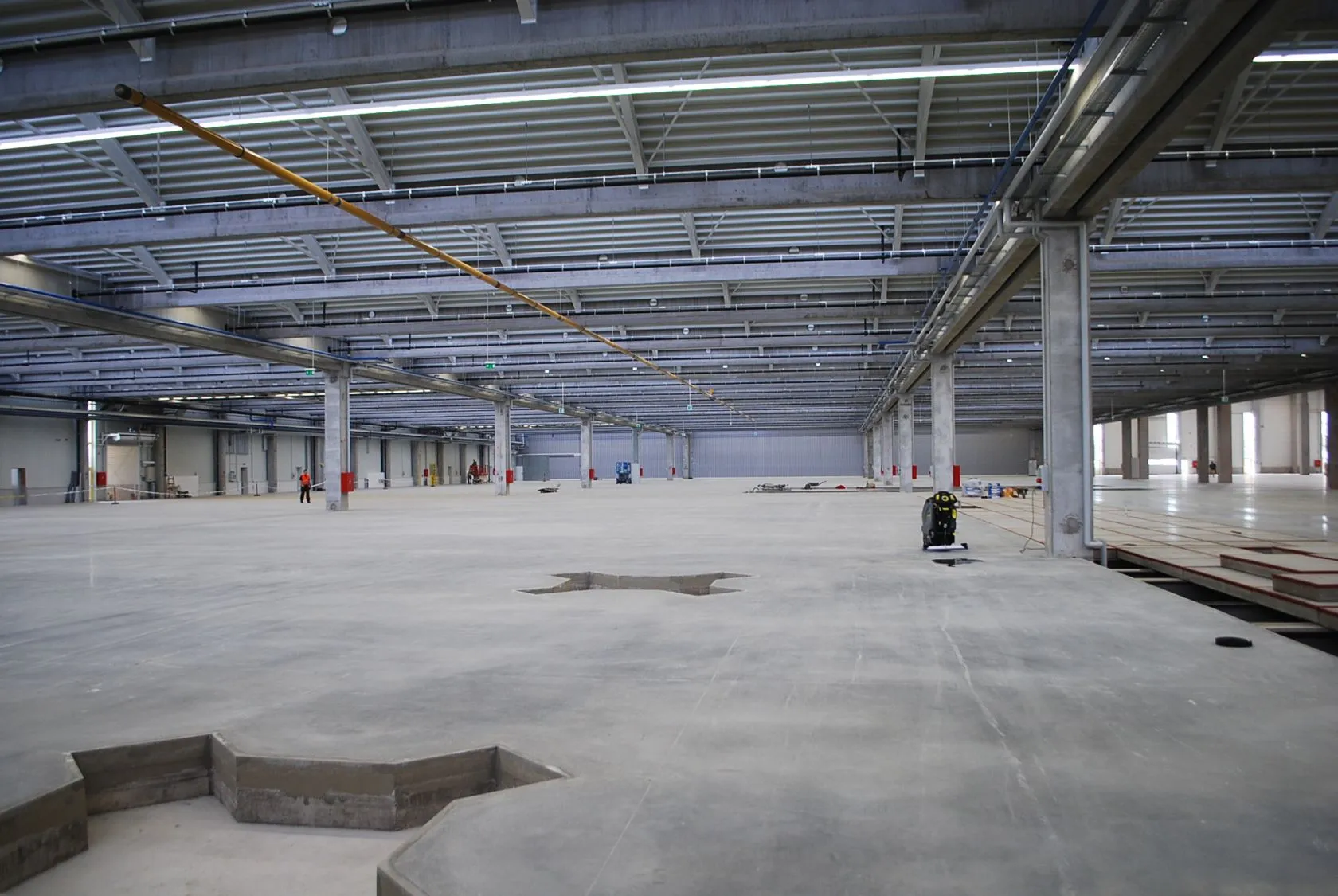 Luk Savaria Kft. - Production Hall